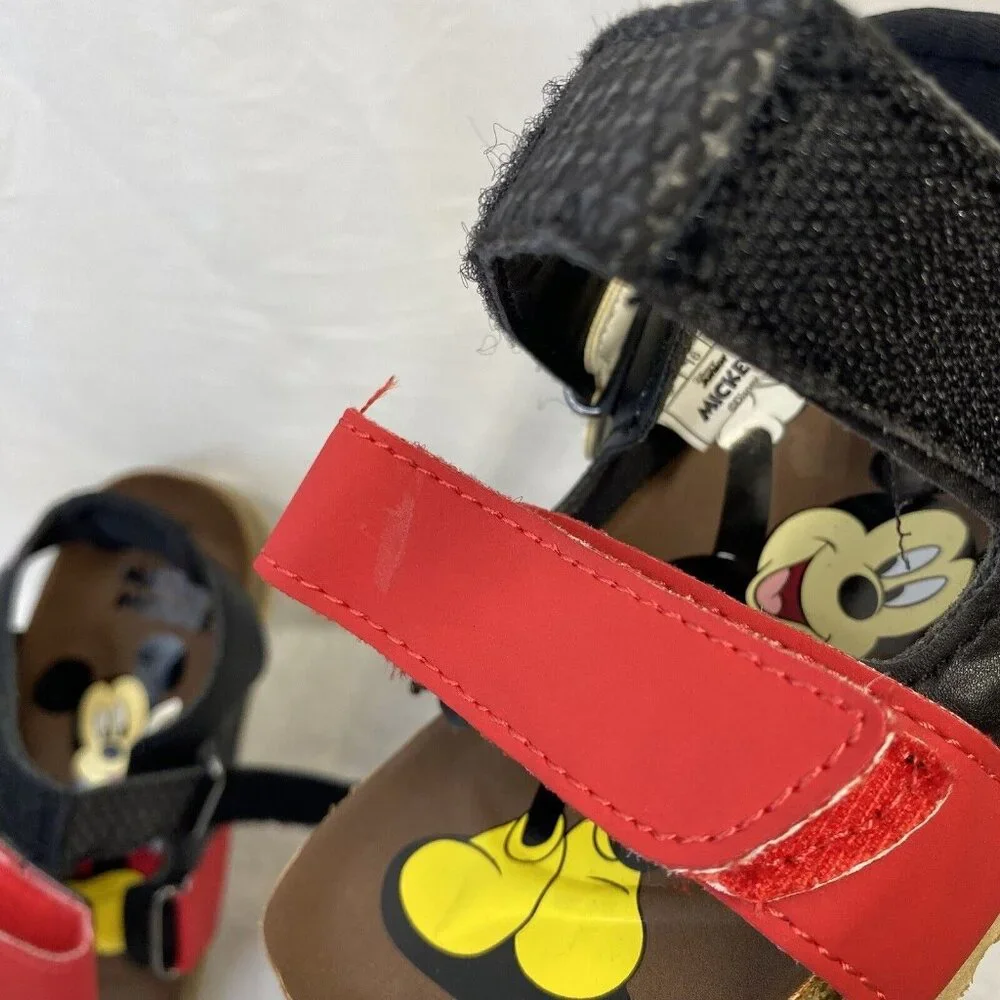 Mickey Mouse Disney Master of Arts Sandals Kids Sz 9 Red/Black Adjustable Straps